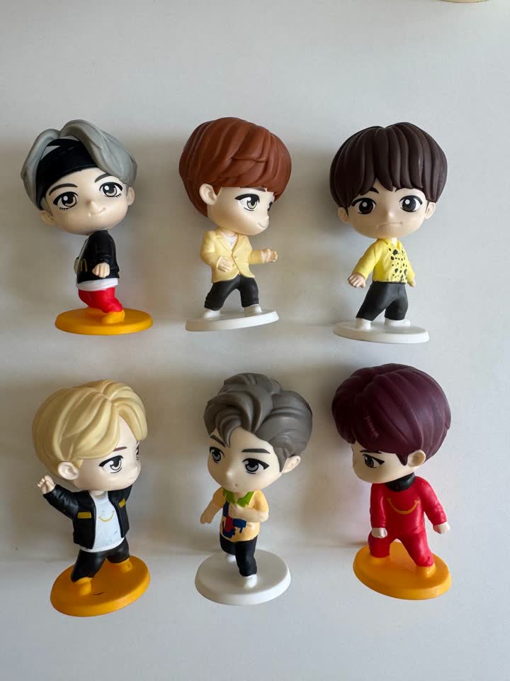Kolekcionarske figurice BTS TinyTAN × McDonald’s — 6 komada