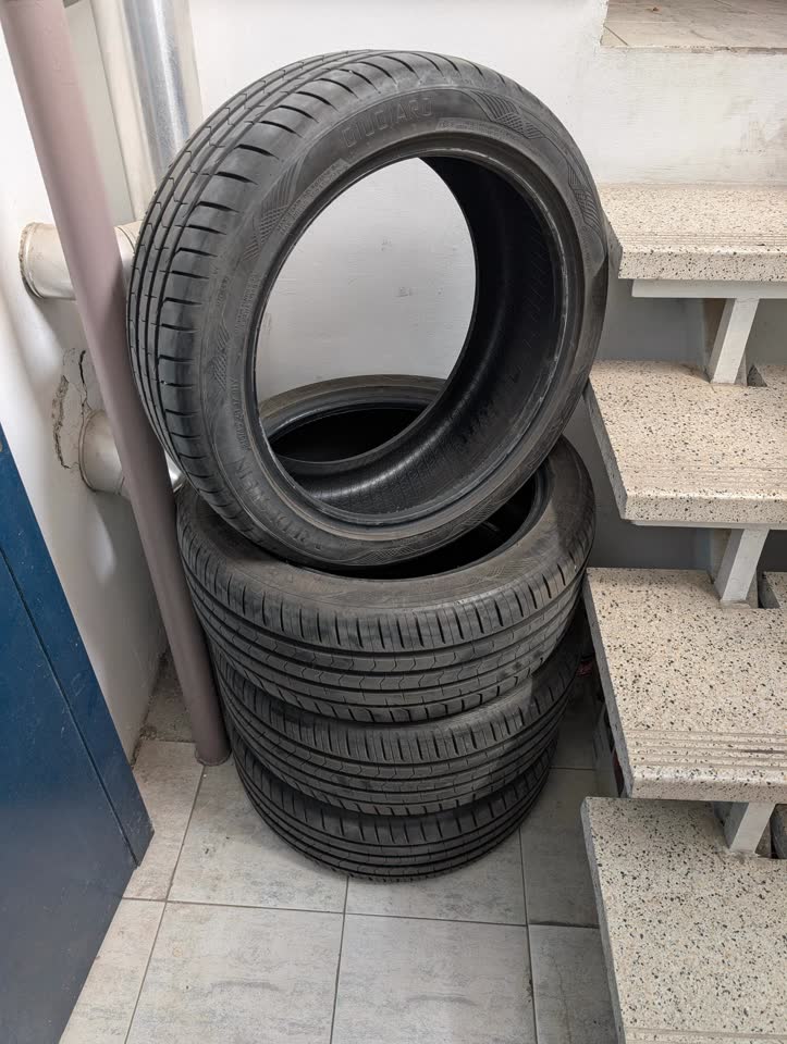 Комплект летних шин Vredestein Ultrac Satin 215/45 R17