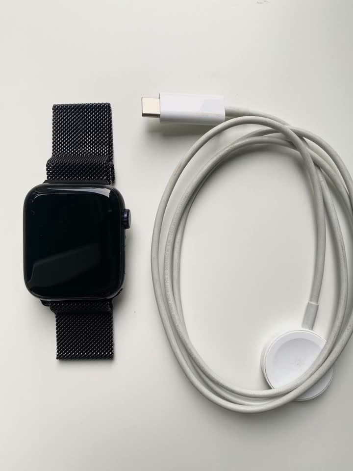 Apple Watch SE 2. generacije, 44 mm, aluminijum
