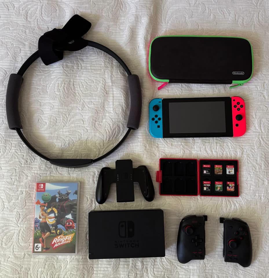 Prodajem kompletan set Nintendo Switch (prve revizije) + 7 igara + Ring Fit