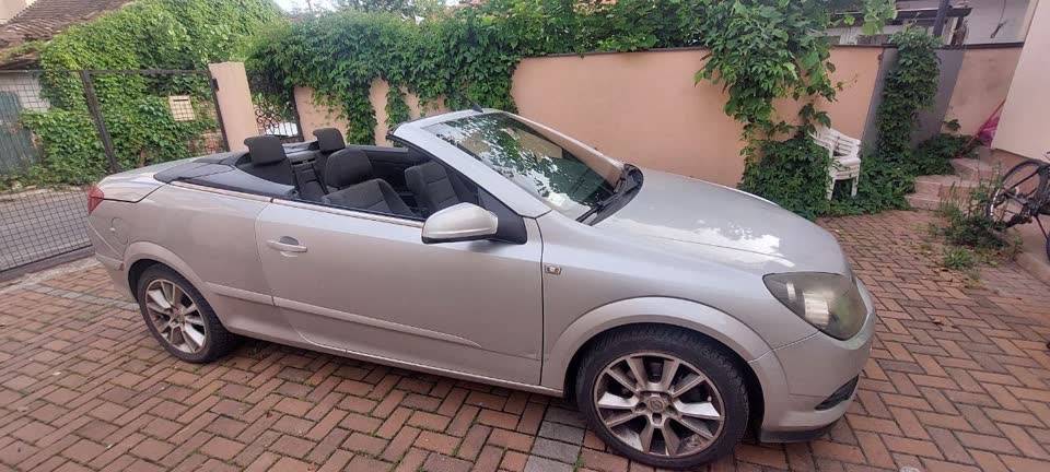 Opel Astra H TwinTop