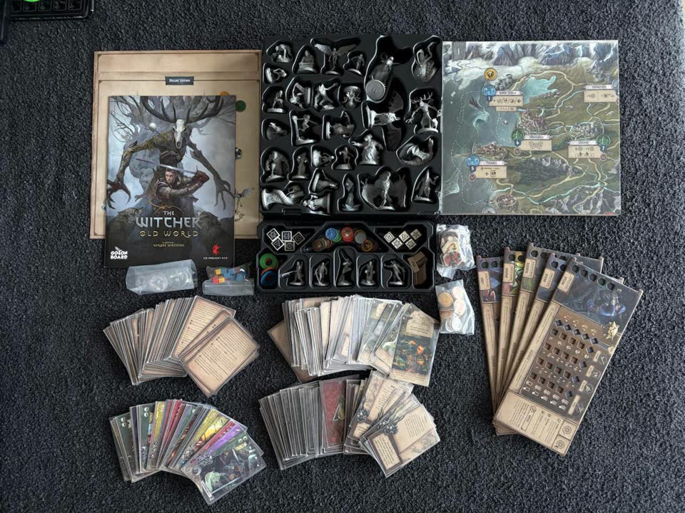 Prodajem društvene i tabletop RPG igre