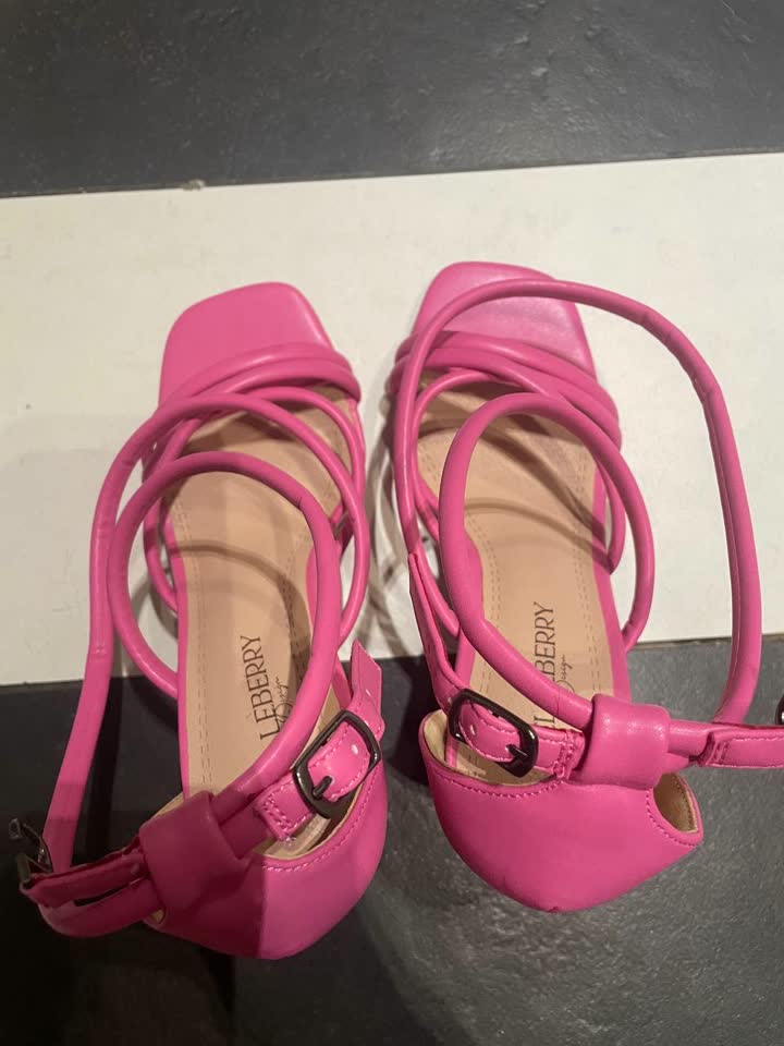 Sandale broj 36
