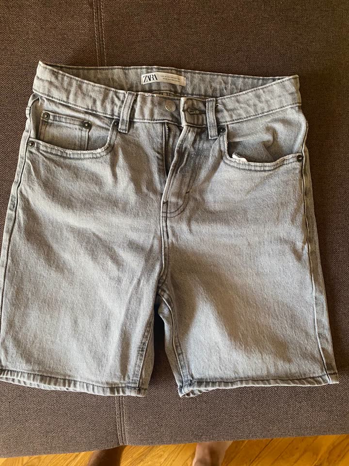 Шорты мужские джинсовые Zara