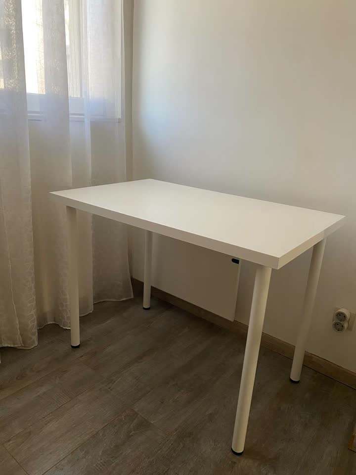 Radni sto 100x60 cm