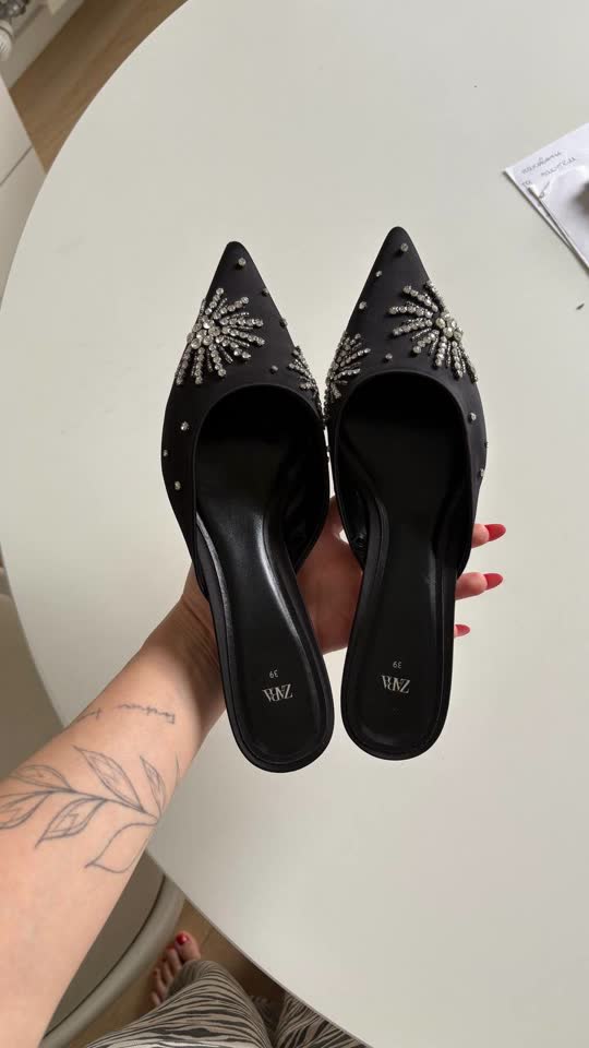 Сатиновые мюли Zara с кристаллами