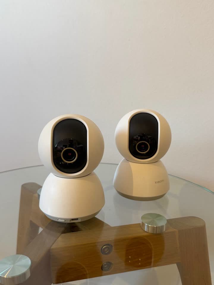 Продам 2 камеры Xiaomi C300