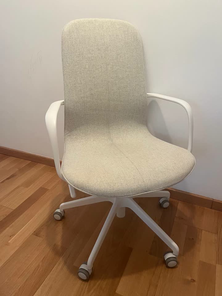Продаю кресло IKEA LÅNGFJÄLL