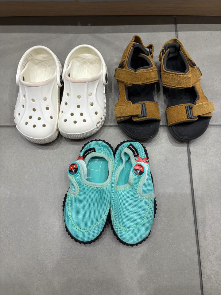 Crocs veličina C9 -500 dinara