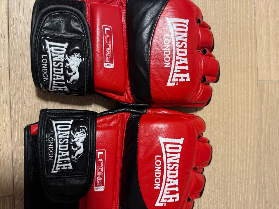 Перчатки для MMA Lonsdale London (оригинал)
