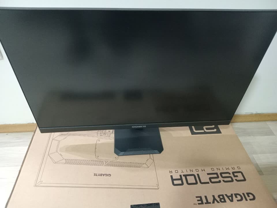 Продам игровой монитор GIGABYTE GS27QA 27" IPS