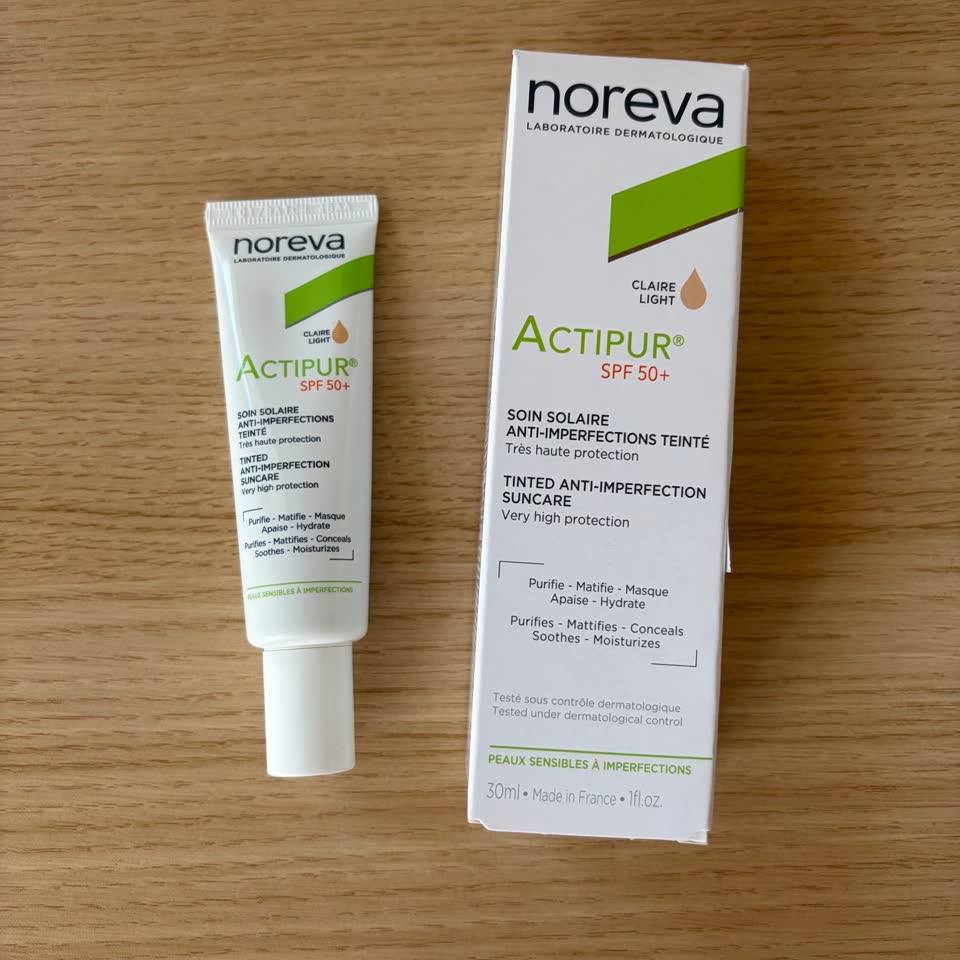 Noreva Actipur BB krema SPF50+ Claire light 30ml, novo.