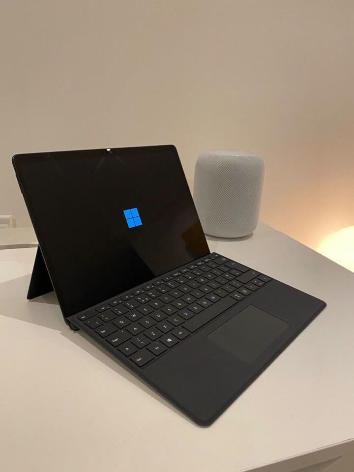 MICROSOFT SURFACE PRO X — 13" 2.8K Touch | LTE 4G | 8GB | 128GB