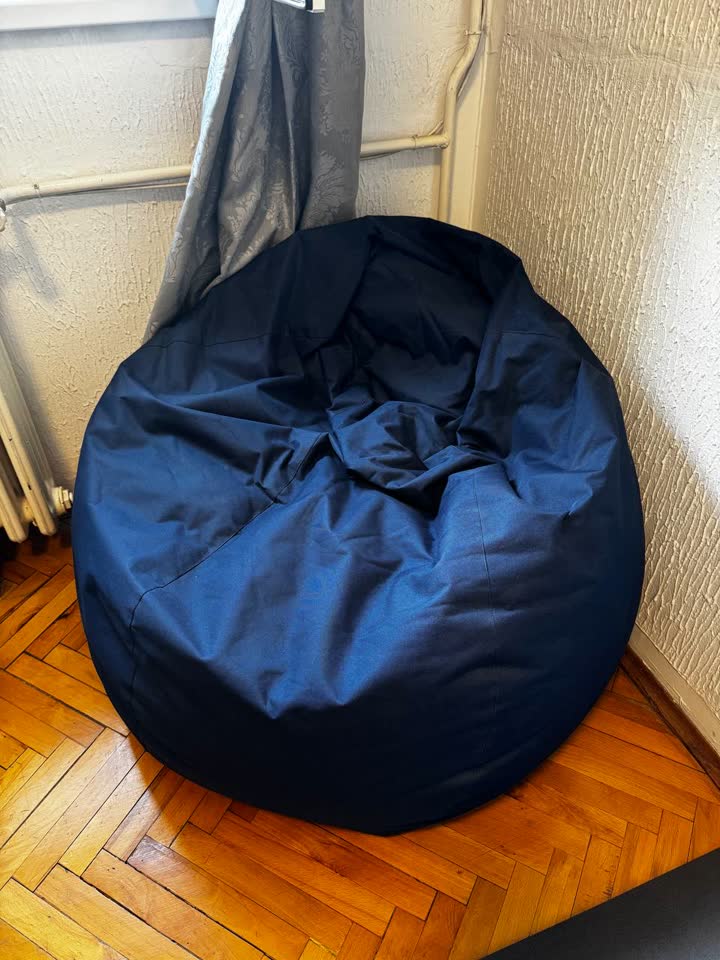 Torbasta fotelja