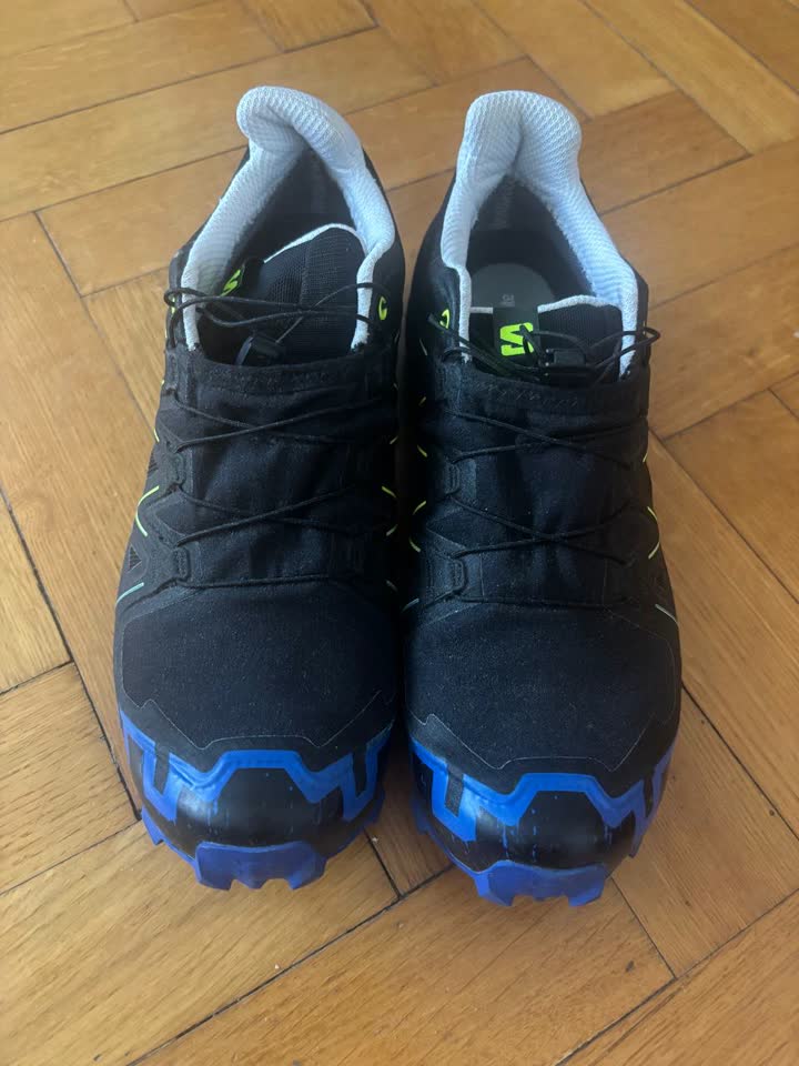 1. Patike Salomon Speedcross GTX (Gore-Tex)