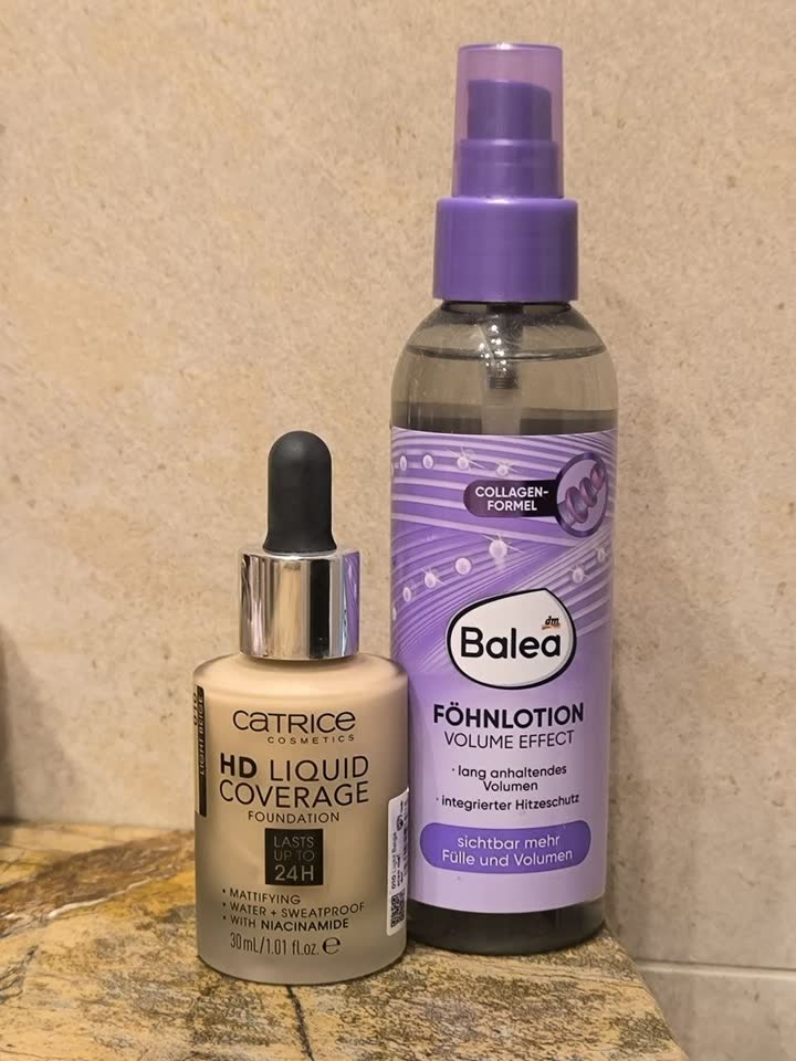 Catrice tonirani krem light beige i sredstvo za volumen kose