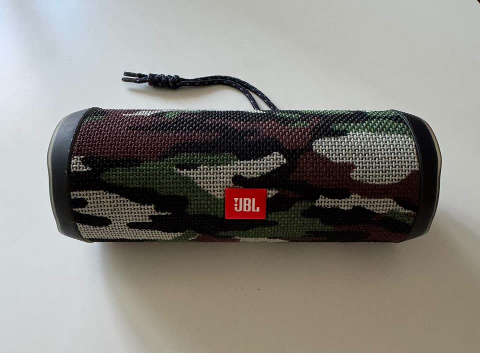 JBL Flip 4 zvučnik
