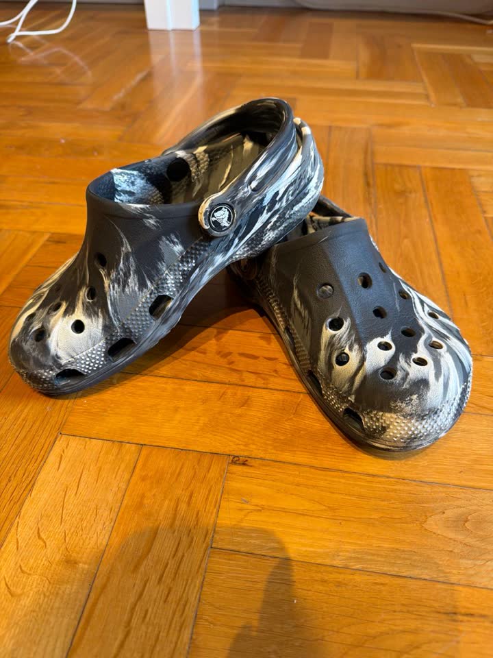 Продам Crocs original