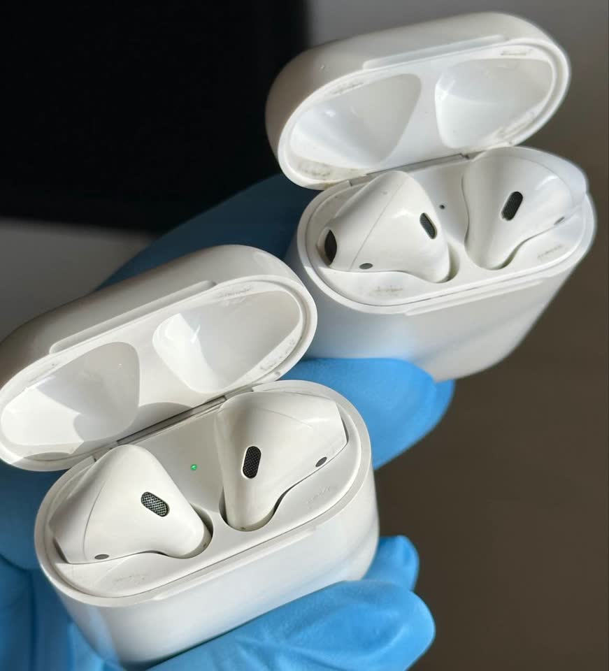 Apple AirPods original slušalice