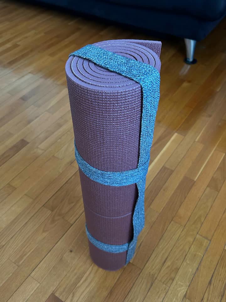 Decathlon prostirka za jogu/fitnes
