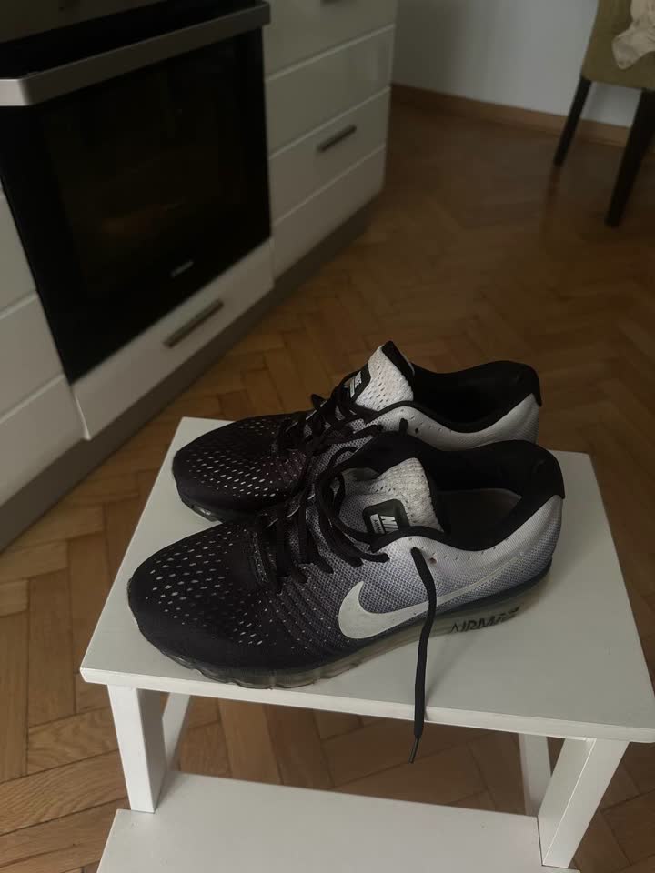 Nike Air Max 2017