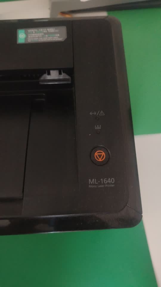 Продам лазерный принтер Samsung ML-1640