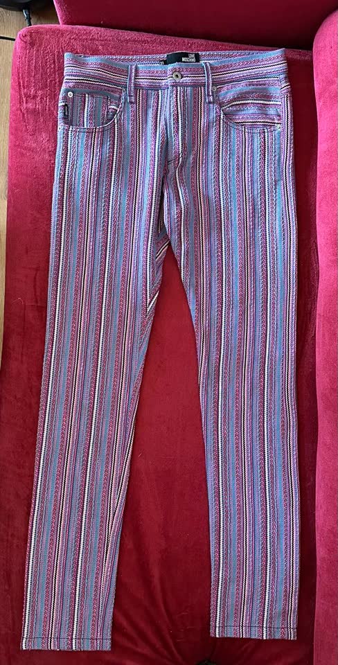 Ženske pantalone Love Moschino