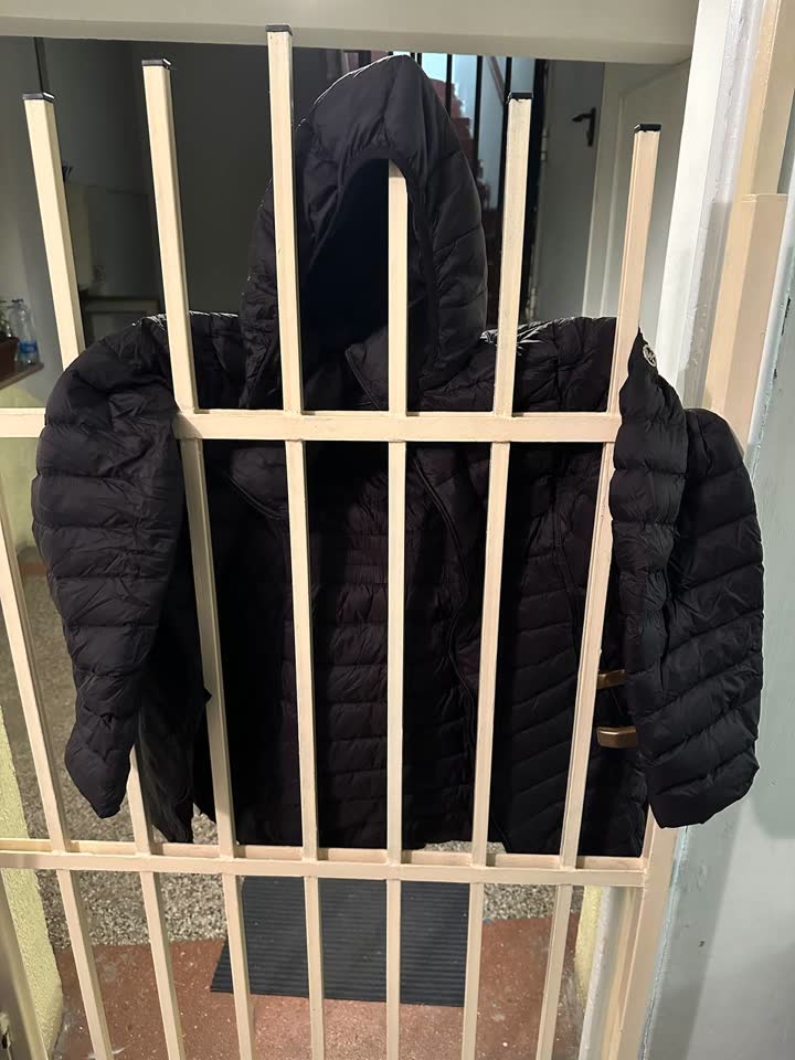 Puf jakna sa kapuljačom Michael Kors, XL