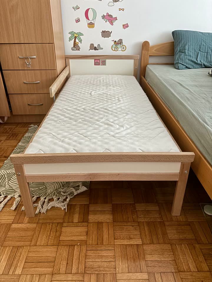 Dečiji krevet + dušek IKEA