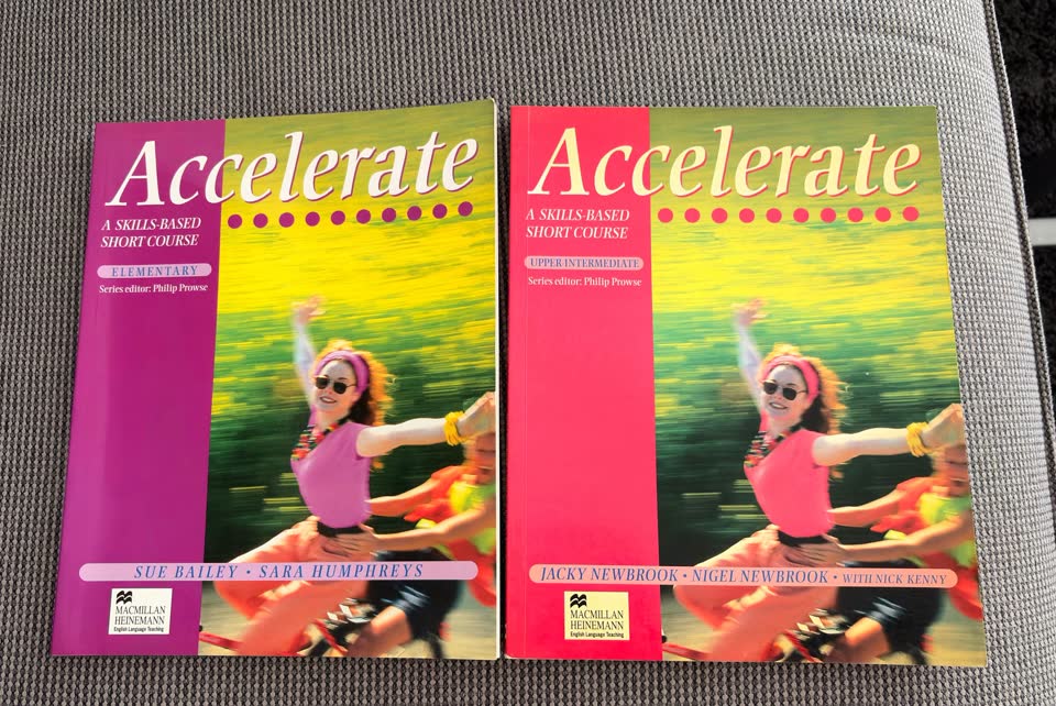 Udžbenici za časove engleskog jezika Accelerate