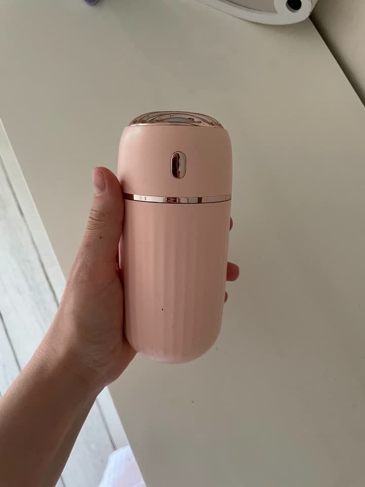 Mini ovlaživač vazduha / aroma difuzor
