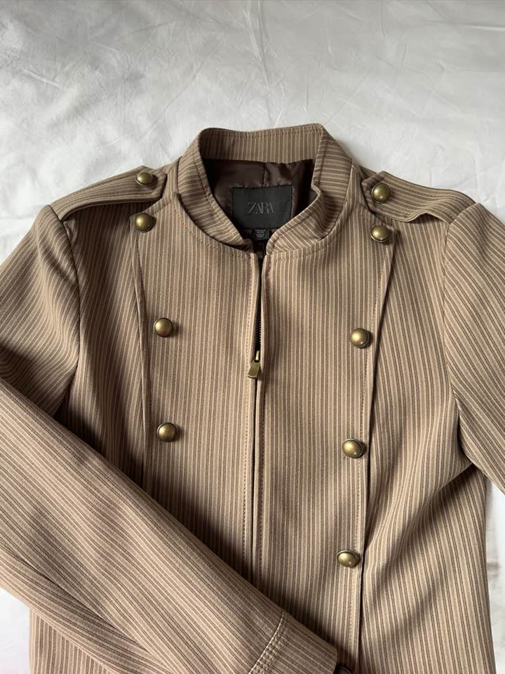 Пиджак Наполеона Zara