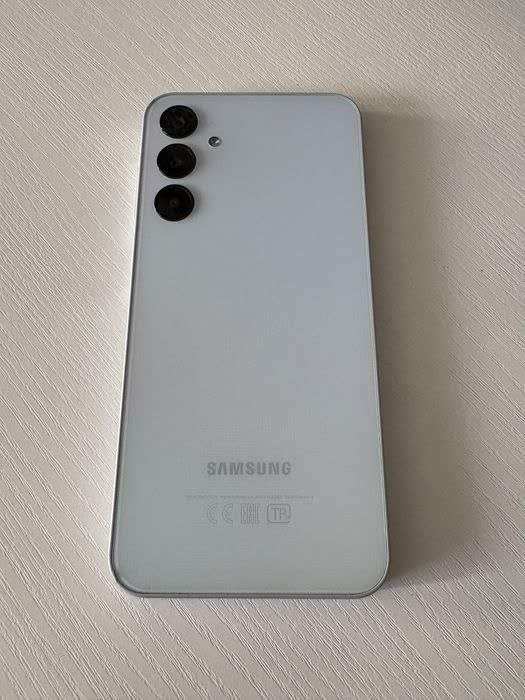 Продам Samsung A71 и Samsung A25