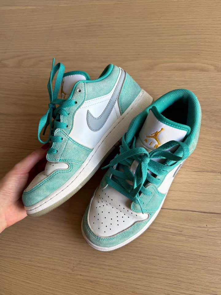 Nike Air Jordan Low