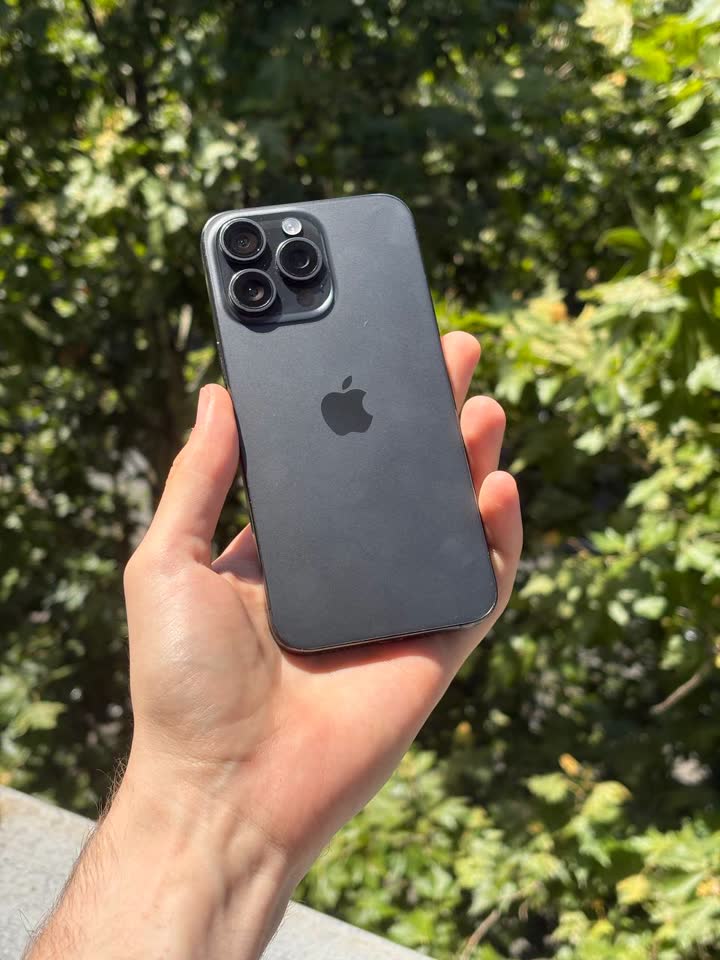 Iphone 15 Pro Max black