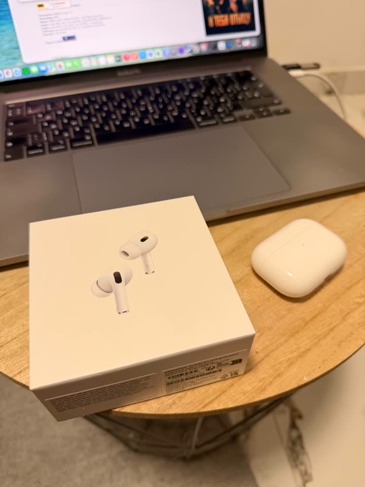 Apple AirPods Pro 2