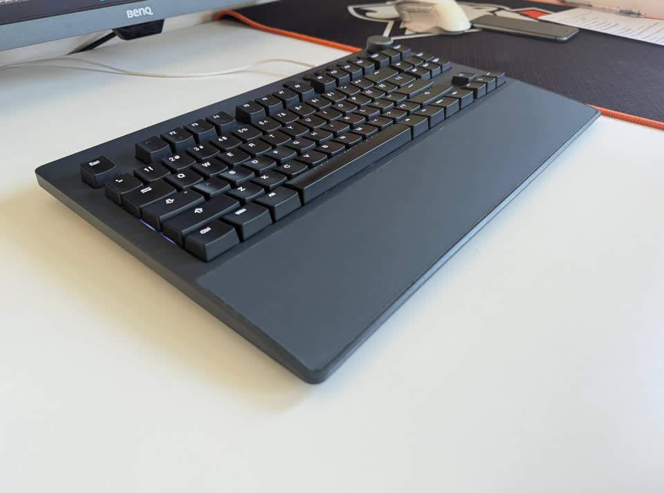 Mehanička žična tastatura iKBC e401