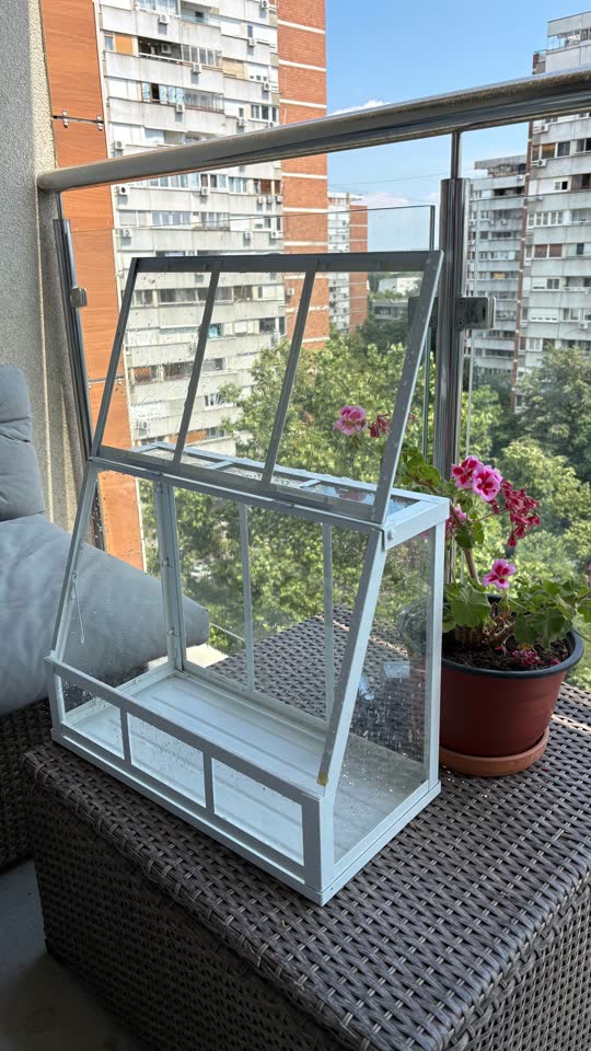 Mini staklenik Akerbar Ikea