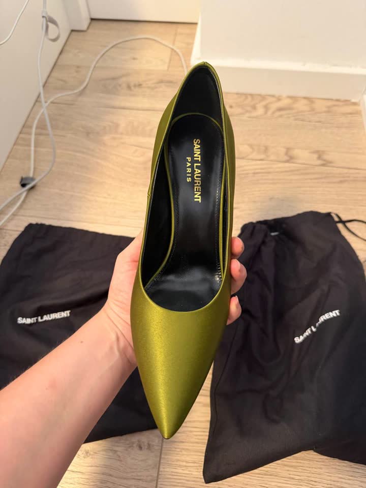 Saint Laurent Monceau 110 Pump