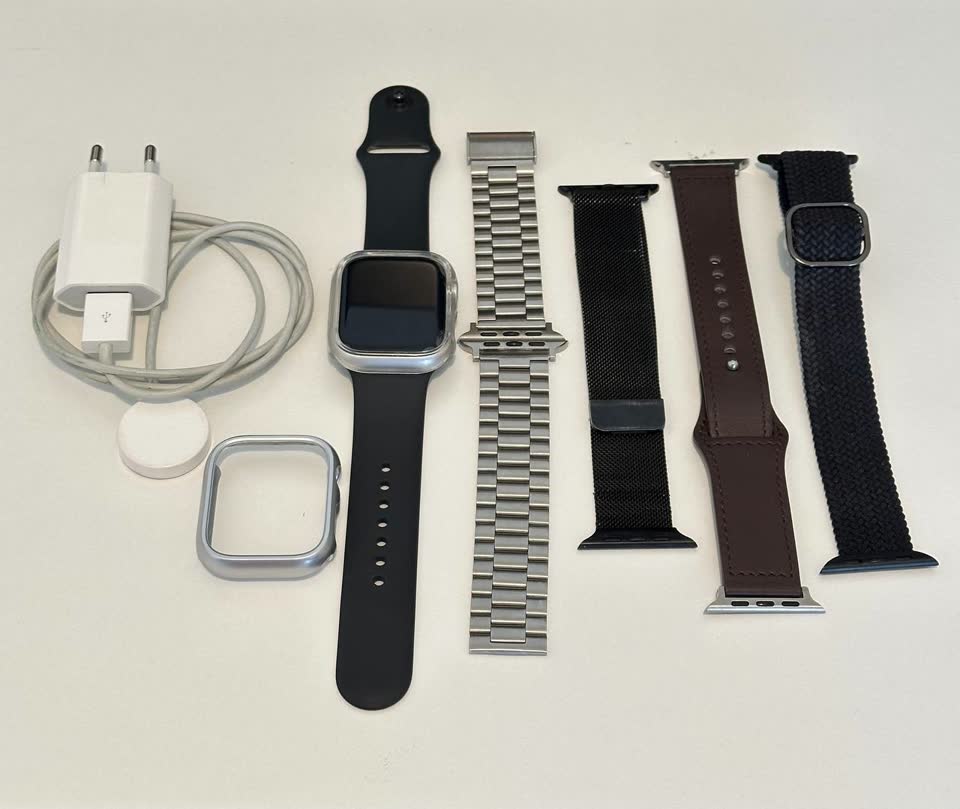 Apple Watch Series 7, 45 mm