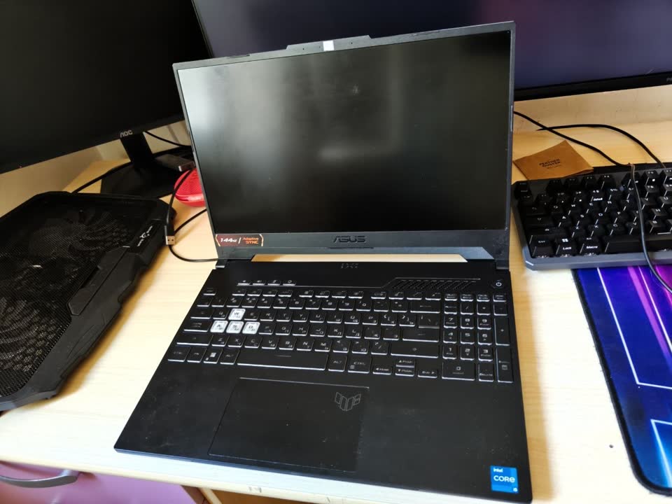 Prodajem laptop ASUS TUF Gaming F15 FX507Z