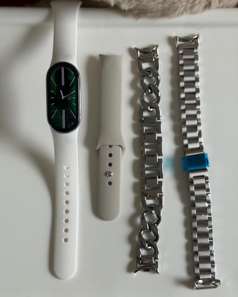 Фитнес-браслет Xiaomi Smart Band 10