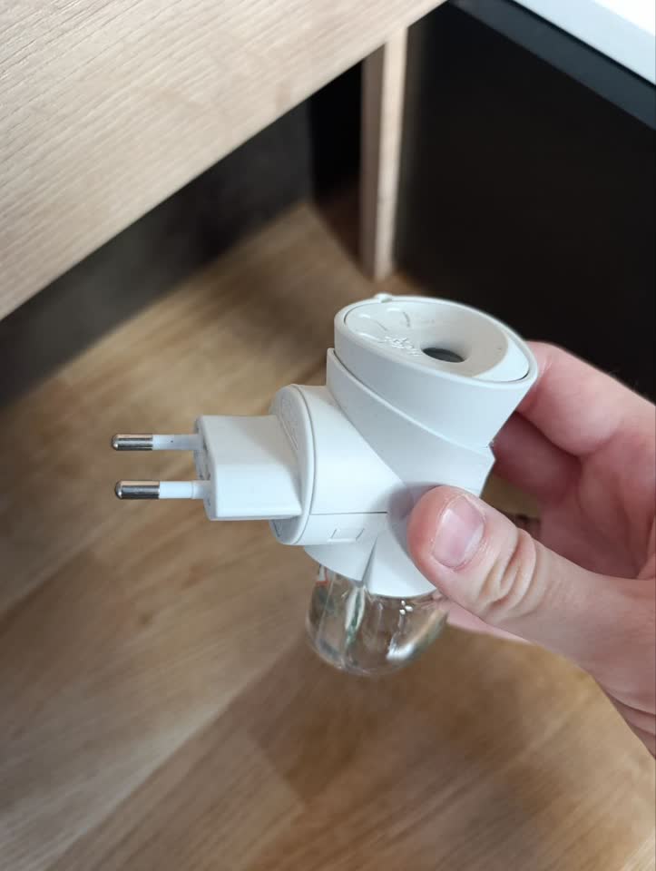 Освежитель воздуха AirWick