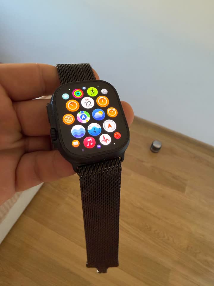 Apple Watch Ultra 2 49 mm — 4 meseca korišćenja