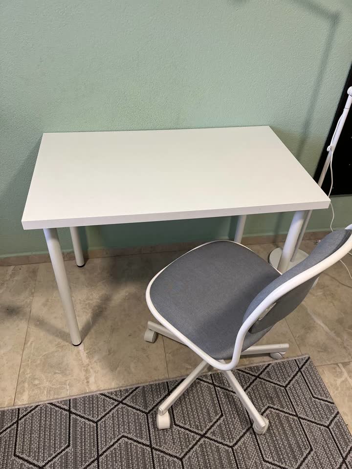 Sto i stolica fotelja IKEA