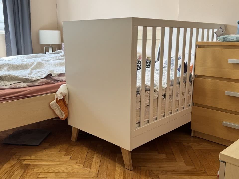 Детская кроватка NOAH от KLUPS