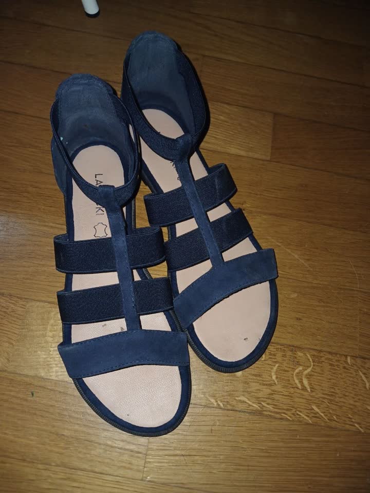 Tamnoplave Lasocki sandale