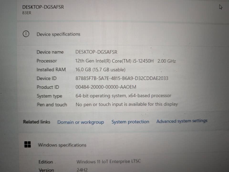 Laptop Lenovo IdeaPad Slim 3 15IAH8