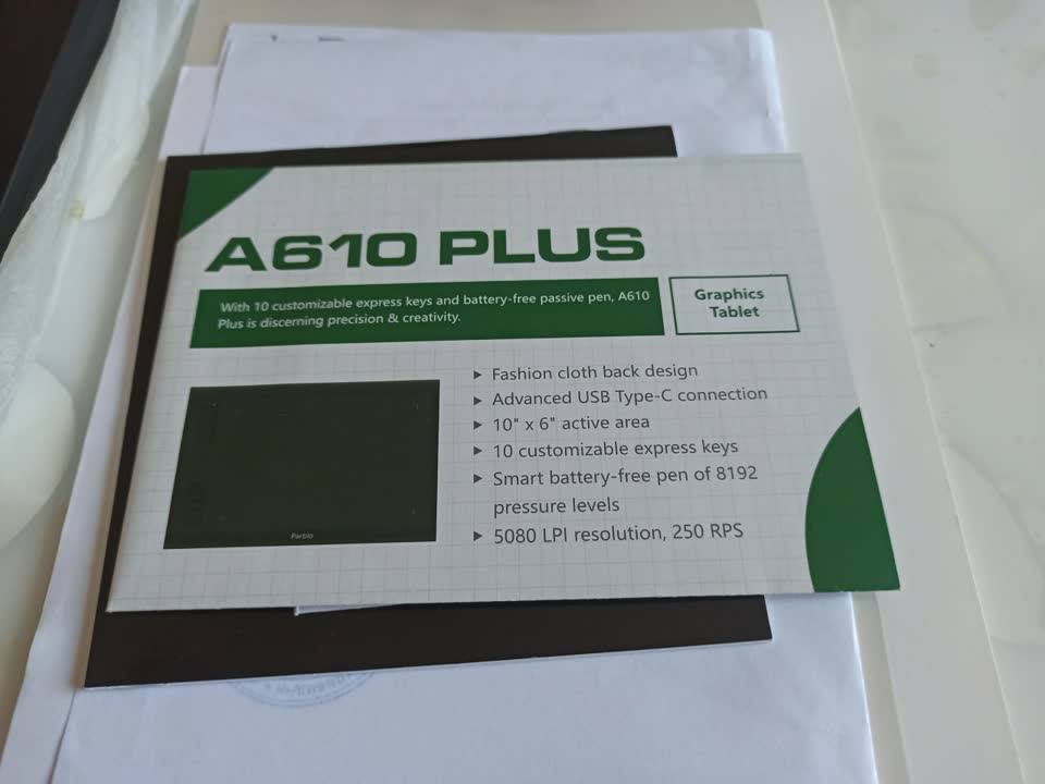 Prodajem grafički tablet Parblo A610 Plus V2