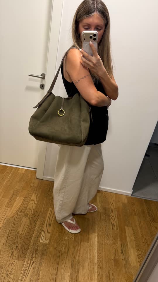 Сумка Zara из искусственной замши